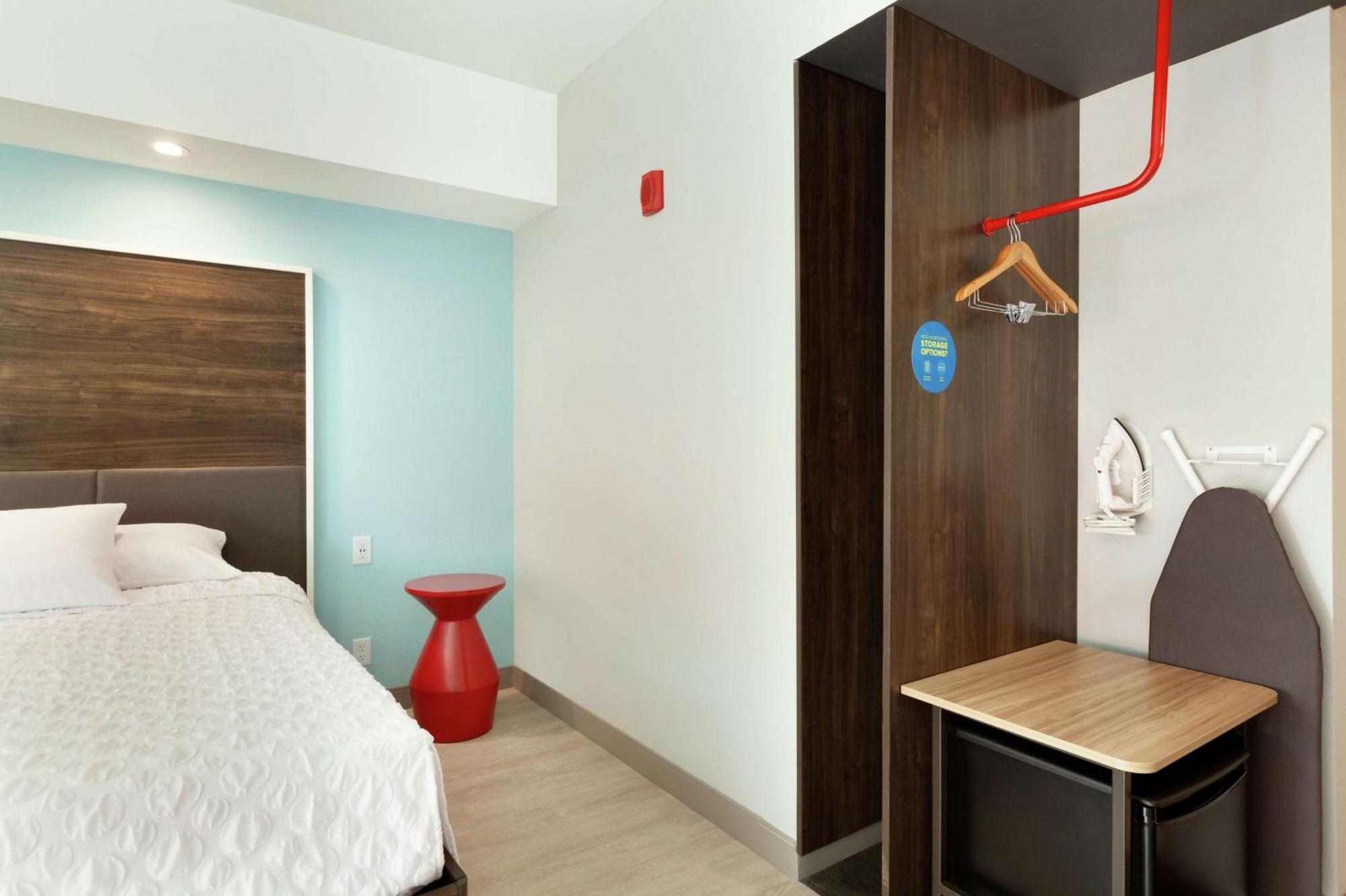 Tru By Hilton לייק צ'ארלס מראה חיצוני תמונה